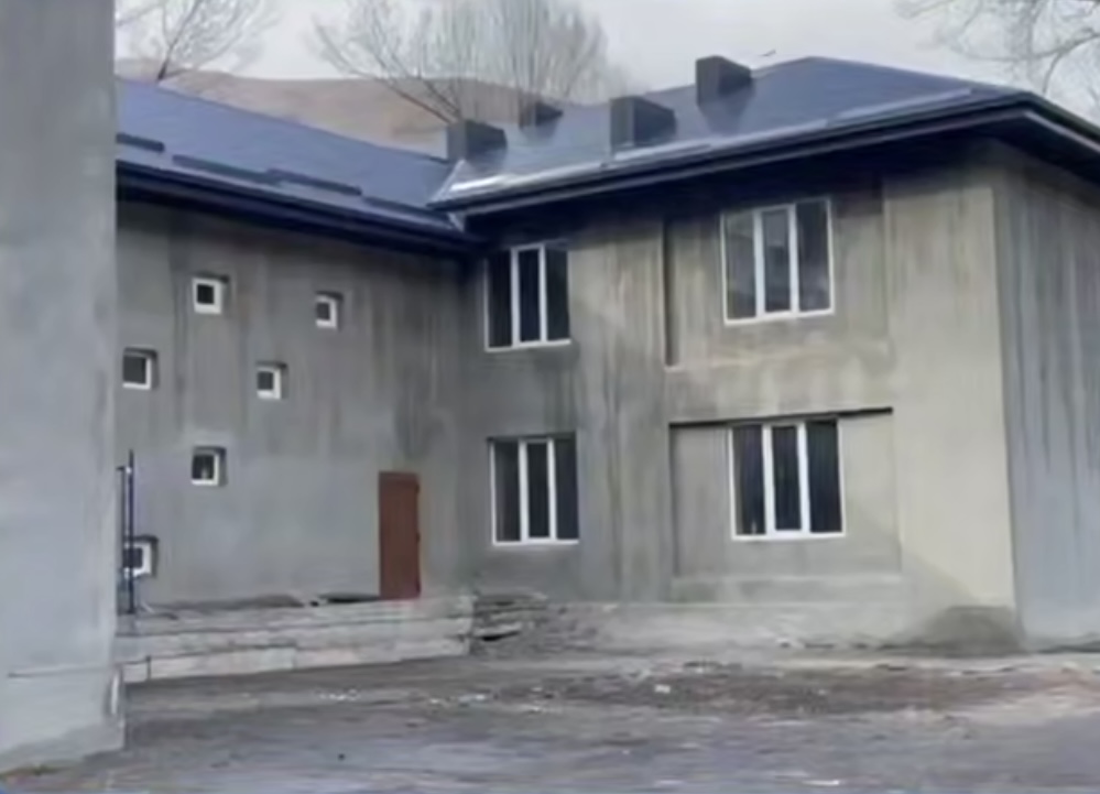 В Тырныаузе капитально ремонтируют Центр развития творчества детей и молодежи