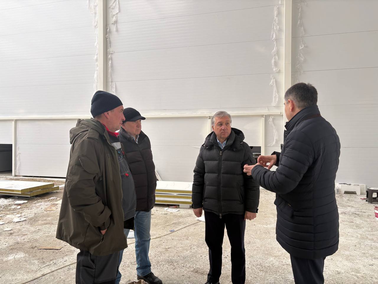 Алий Мусуков проинспектировал спортивные объекты