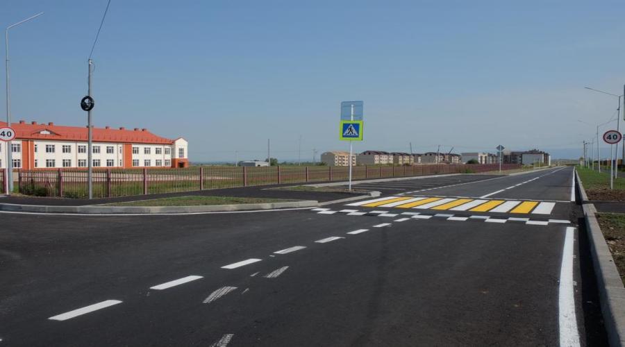 В Чегеме строят дорогу к новой школе