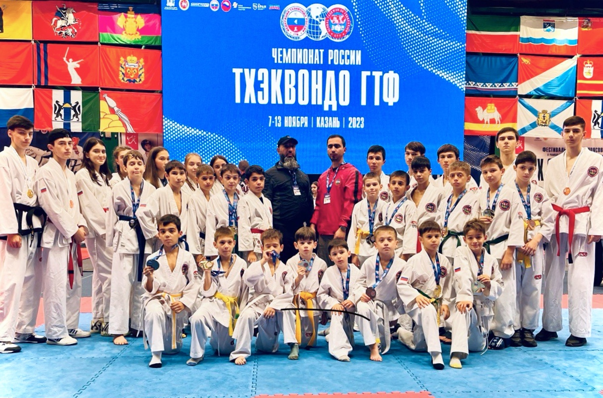 Тхэквондисты Кабардино-Балкарии привезли награды с Чемпионата и Первенства РФ