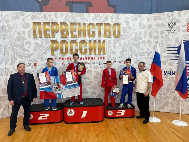 Сулейман Кунашев завоевал бронзу на первенстве России по универсальному бою