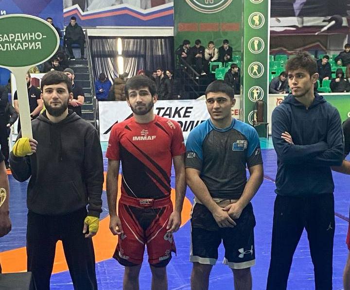 Адам Алиев - чемпион СКФО по смешанному боевому единоборству 