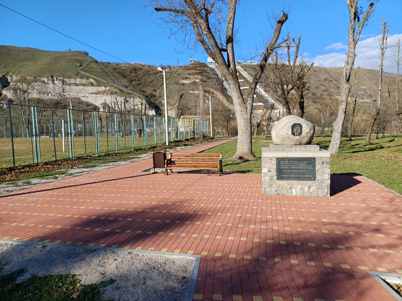 В селе Атажукино открыли обновлённый сквер