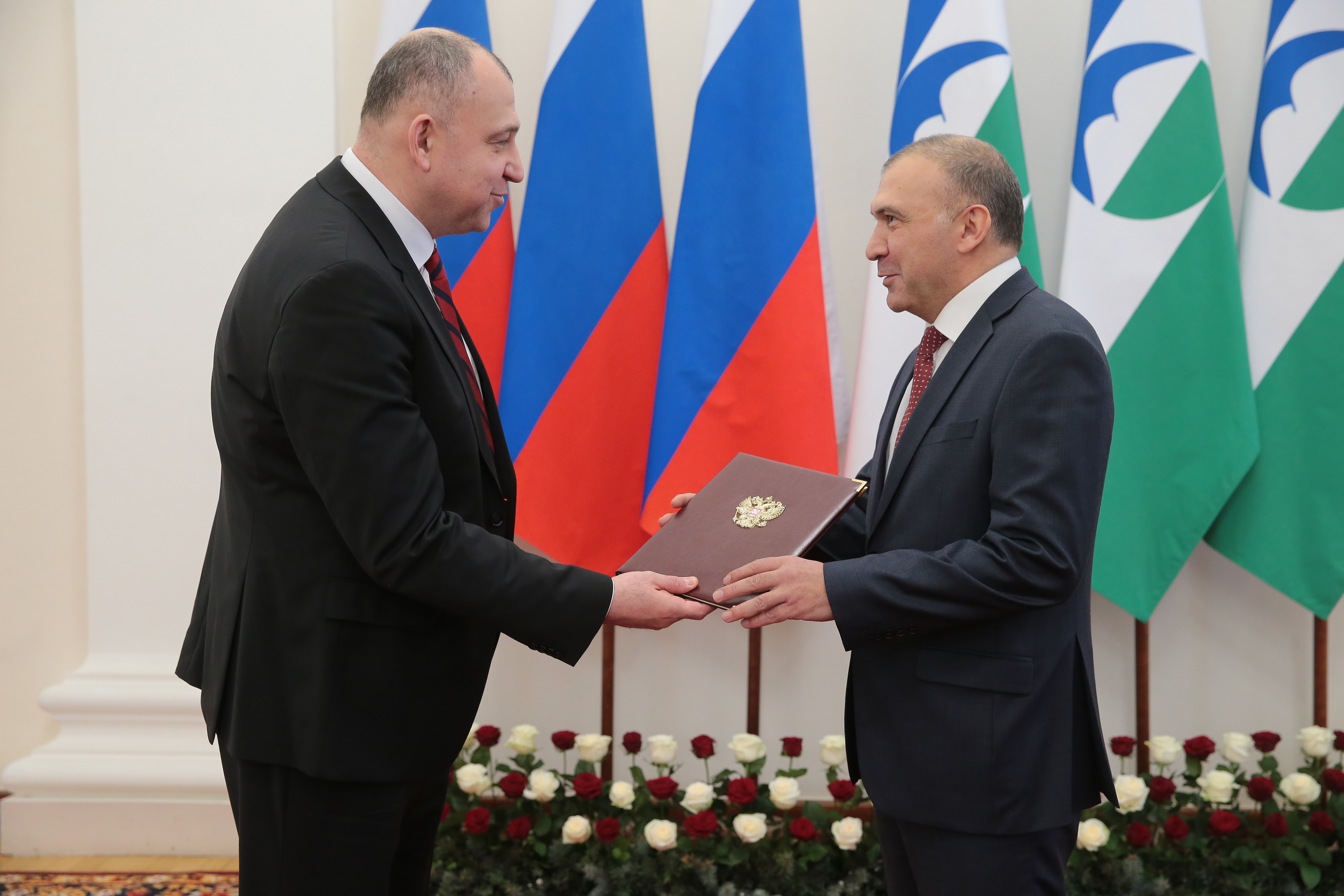 Юрий Чайка отметил работу руководителя аппарата АТК в КБР Анзора Уначева 