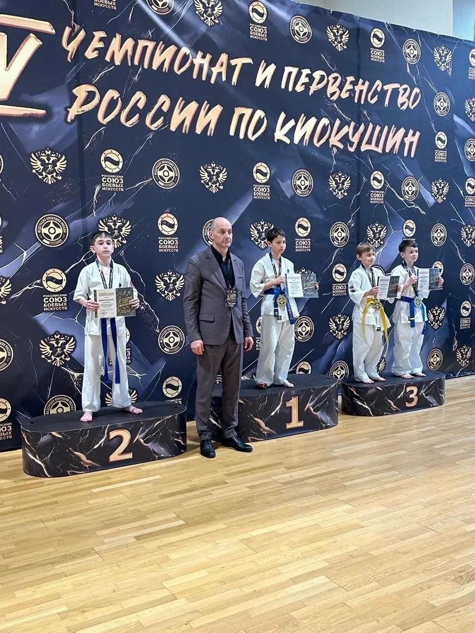 Сборная Кабардино-Балкарии — в тройке лидеров чемпионата России по киокушин