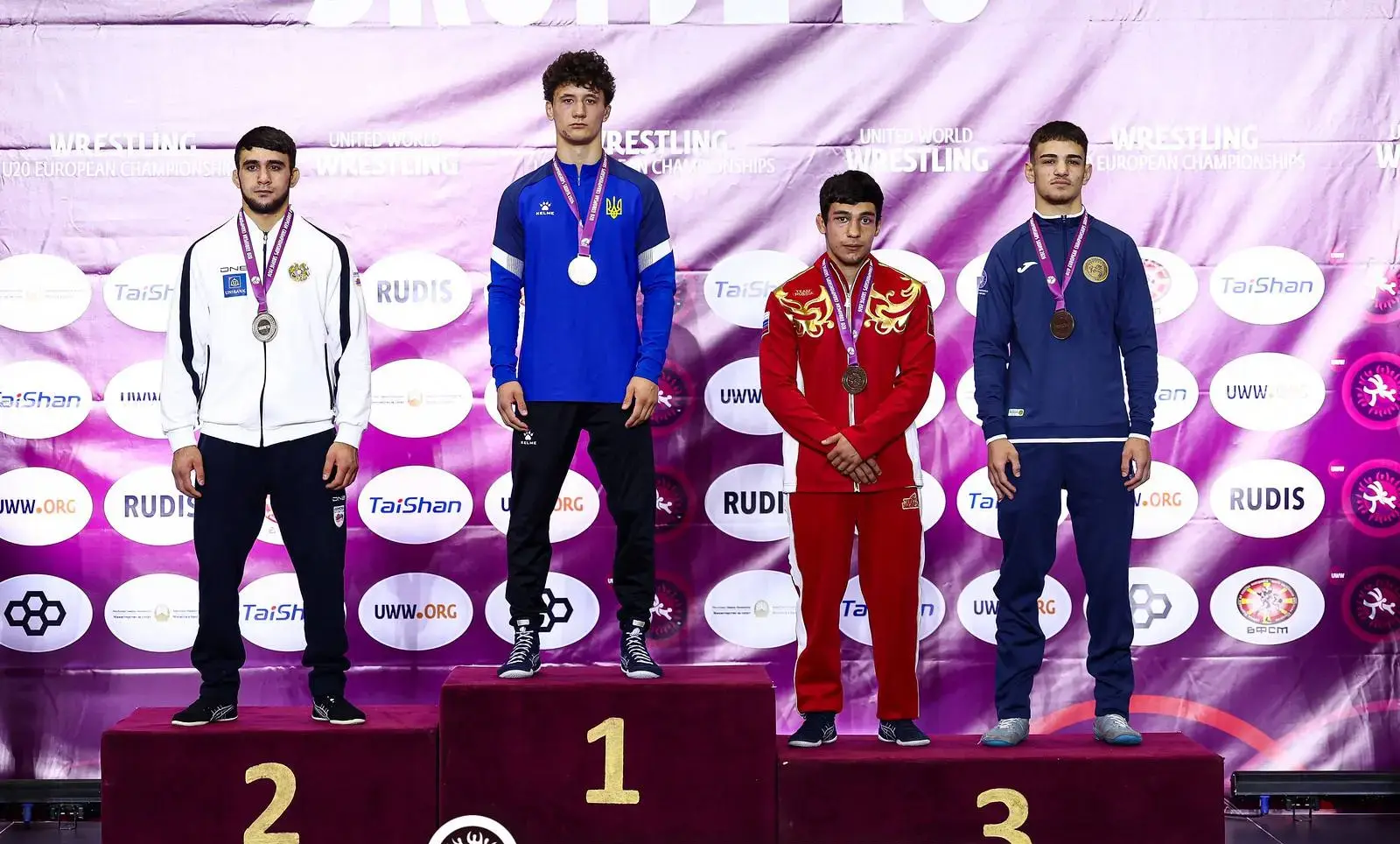 Салим Казмахов — бронзовый призёр первенства Европы U-20 по спортивной борьбе